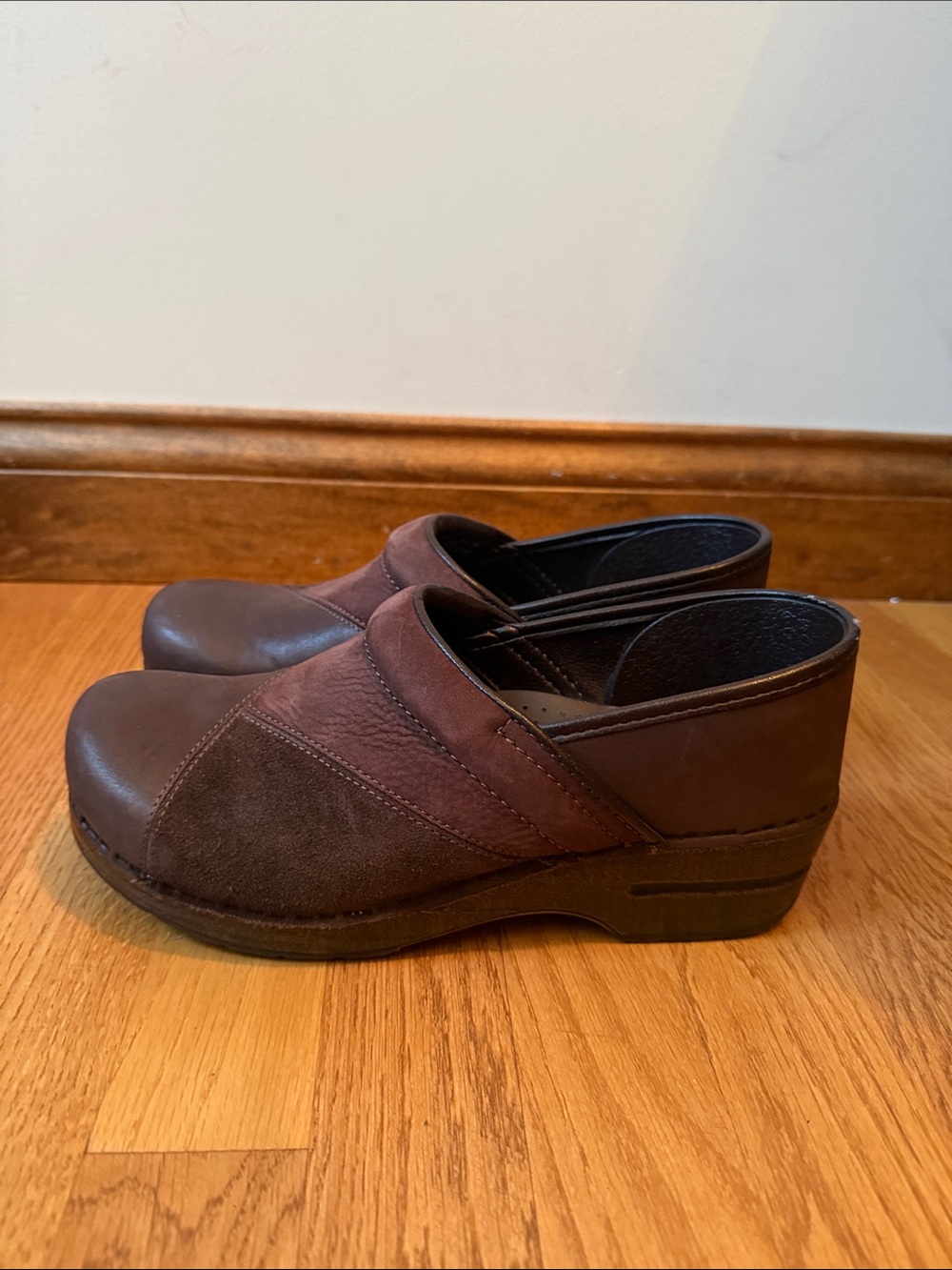 Dansko Leather Suede Geometric Patchwork Professional Clogs EU 40 US 9.5-10 - Picture 6 of 11